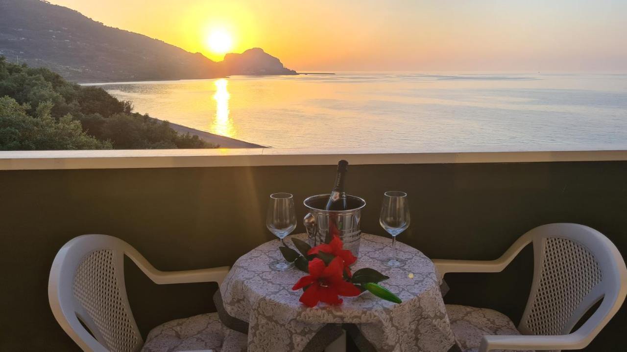 Ch Exclusive Apartments Чефалу Екстер'єр фото