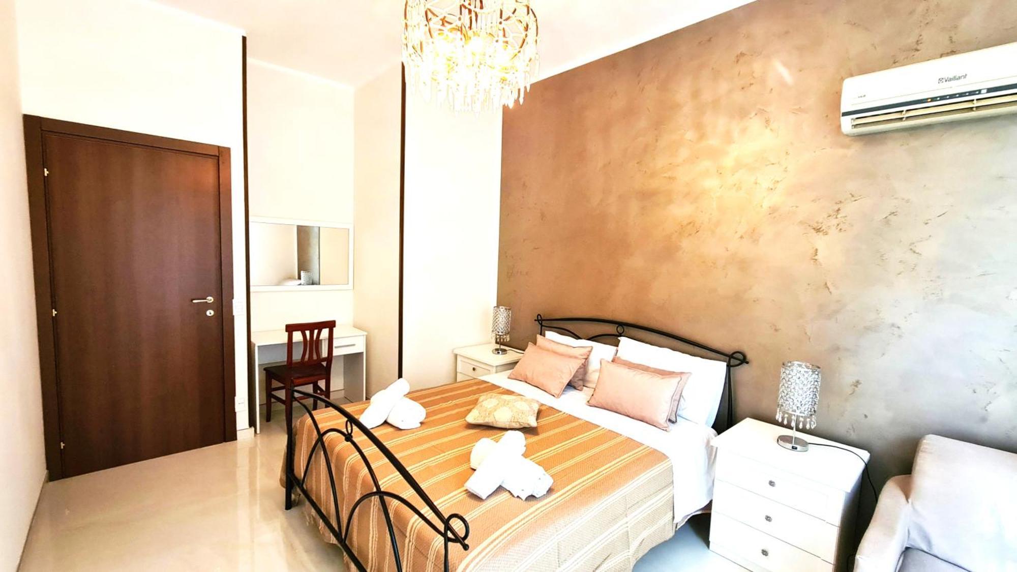 Ch Exclusive Apartments Чефалу Екстер'єр фото
